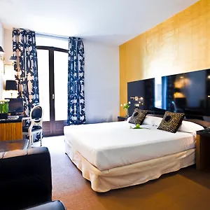 Hotel Mate Leo Granada